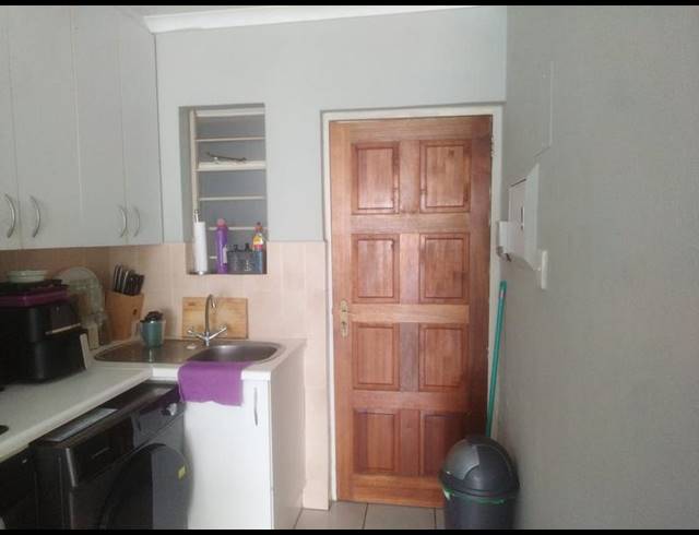 2 BEDROOM PROPERTY TO RENT IN NORTHCLIFF